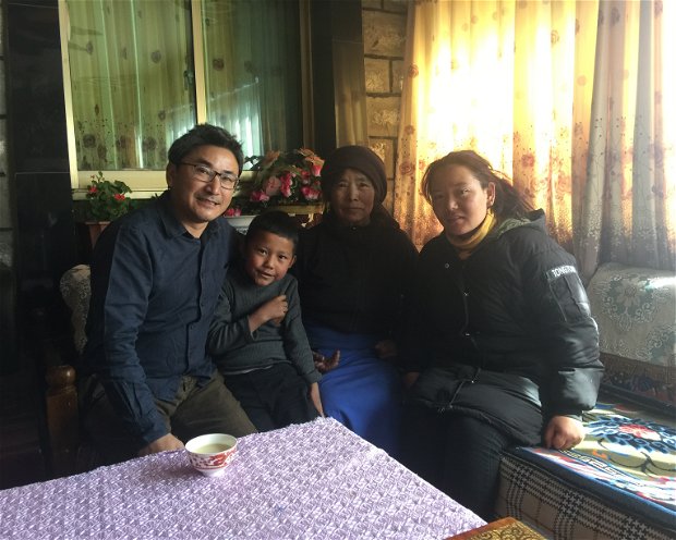 basantatibet organise visit of village and Tibetan family