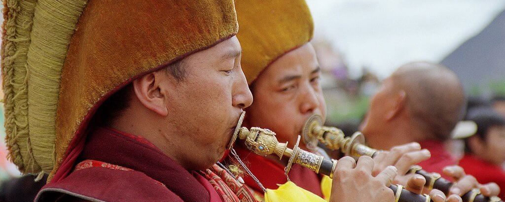 Gelug monks