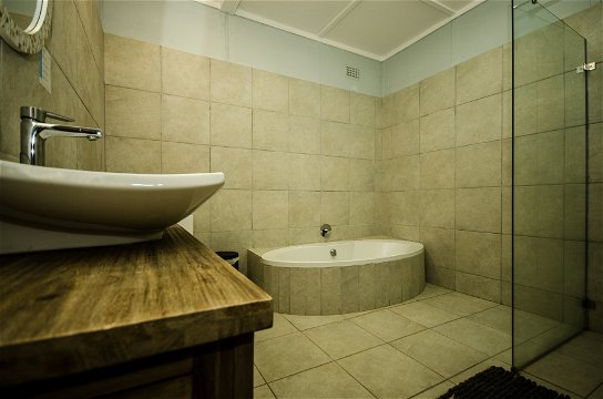 Obiqua House - Bathroom 