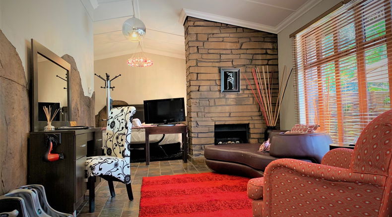 Fire Place Deluxe Suite @61OnIreland
