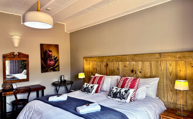 6 Oak Room - King