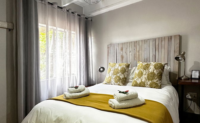 5 Palm Room - Deluxe Double