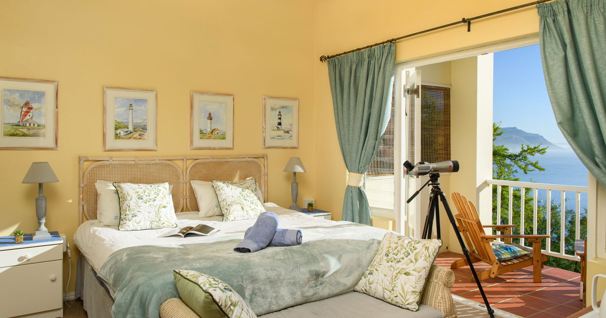 Luxurious accommodation in Simon's Town