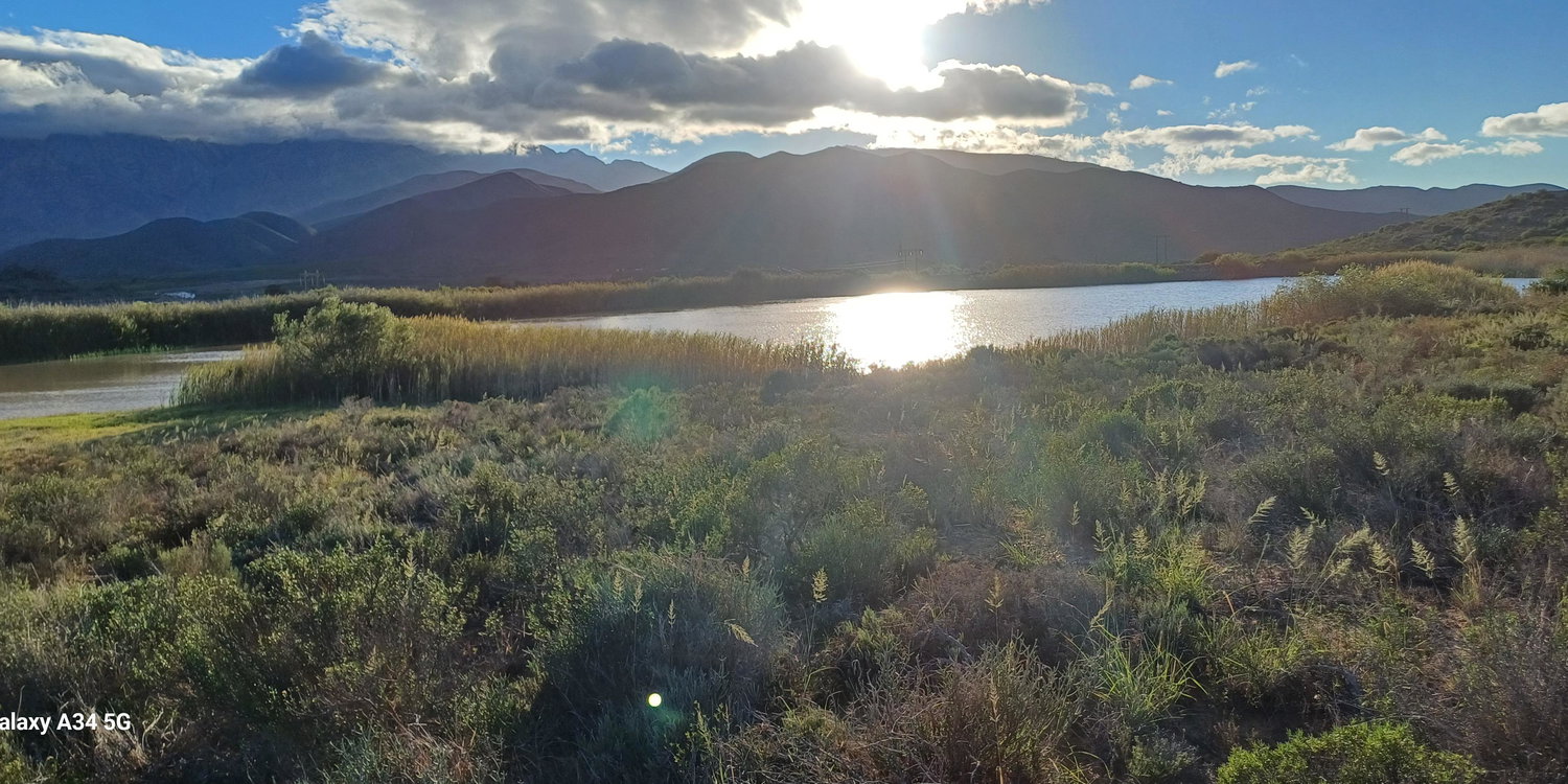Sunrise - Enjoy hiking.