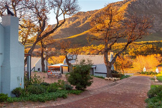 Every season is beautiful at Mont Angelis in Stellenbosch