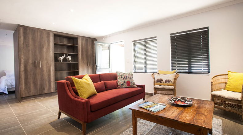 Farm accommodation Stellenbosch wine farm Dornier self-catering