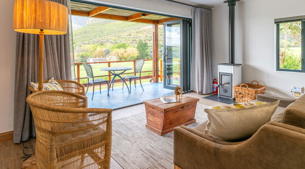 Serviced cottage in Stellenbosch. Mont Angelis. Farm accommodation.