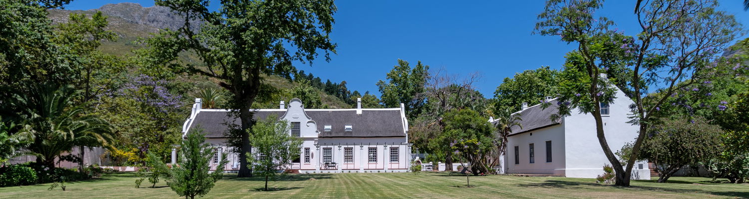 Mont Angelis Manor and Studio with the Suurberg of Stellenboscch