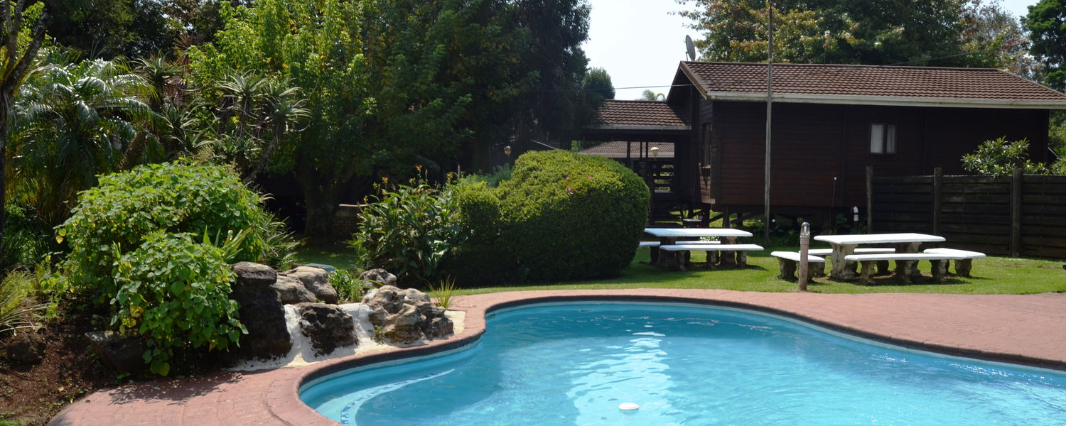 Log Cabin & Settlers Village pool and WiFi area