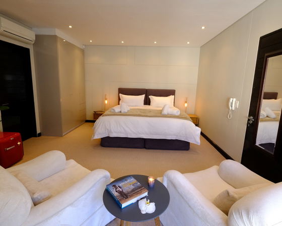 Luxury Room with Mountain View