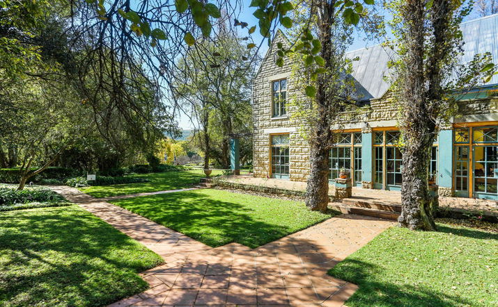 DE HOEK COUNTRY HOTEL