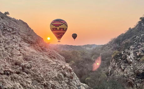 Hot air balloon flight over The Cradle of Humankind, Johannesburg