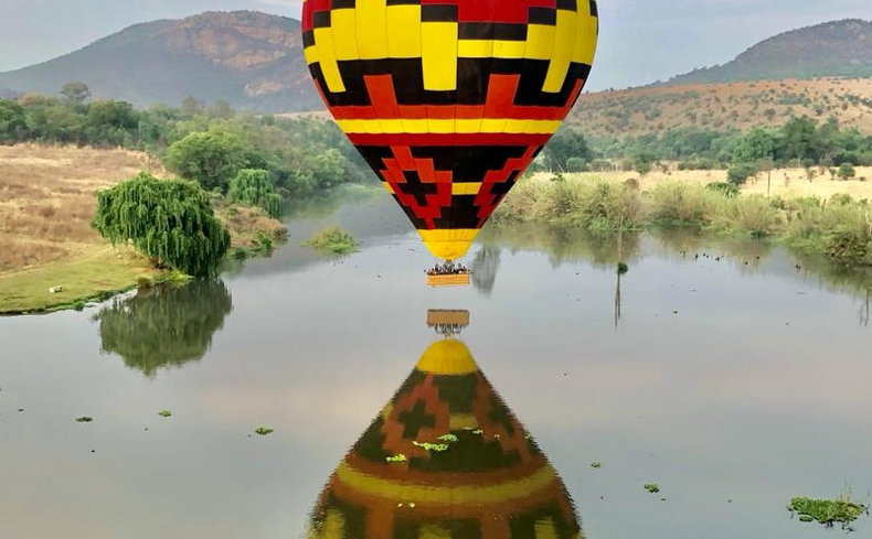 Hot Air Balloon Rides over the Crocodile River