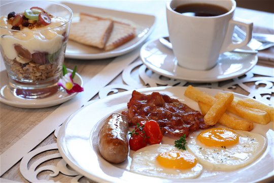 Celtis Farm Breakfast