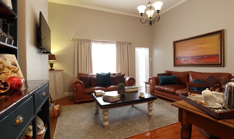 a Cozy self catering unit in Middelburg, Eastern Cape, the perfect travel stop on the way to Hartenboss