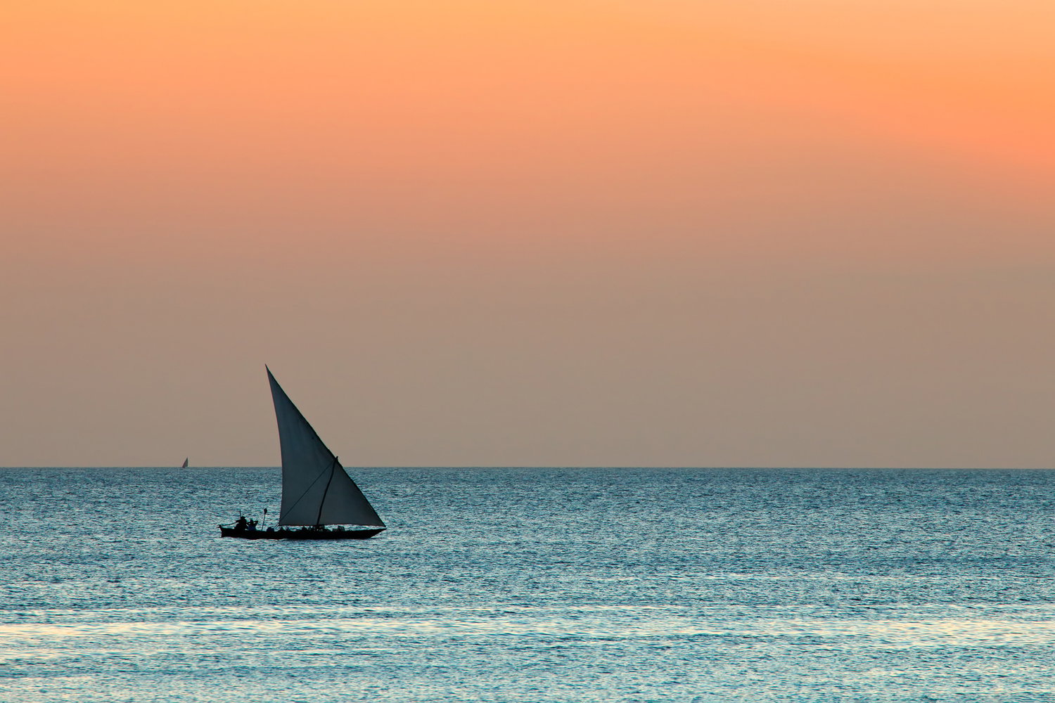 sunset sailing island holiday