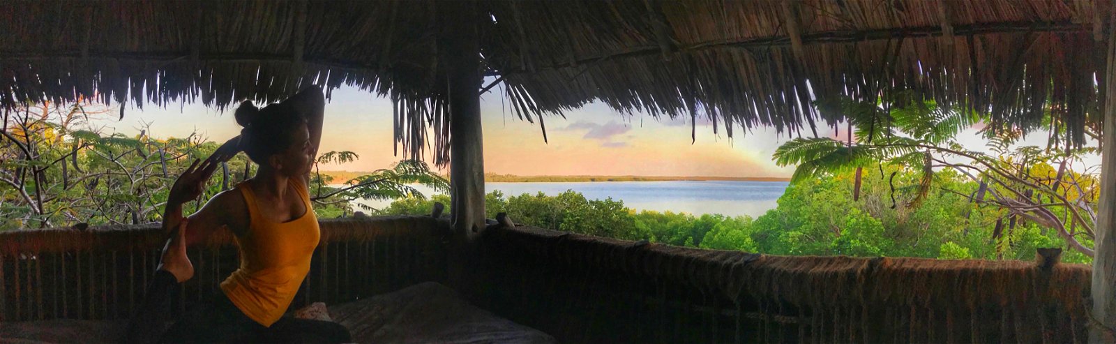 tree house island holiday
