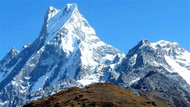  View of Machhapuchhre Mountain, Nepal