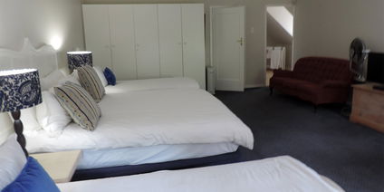 King Size Luxury Triple Room