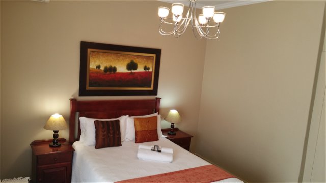 Room 2, Garden Access, Double Bed and Shower