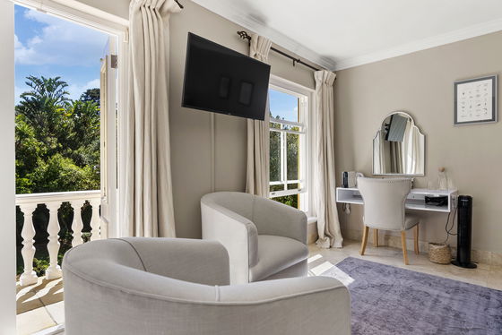 Superior Luxury Suite Fynbos Bedroom Seating Area