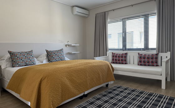 Deluxe Room 7
