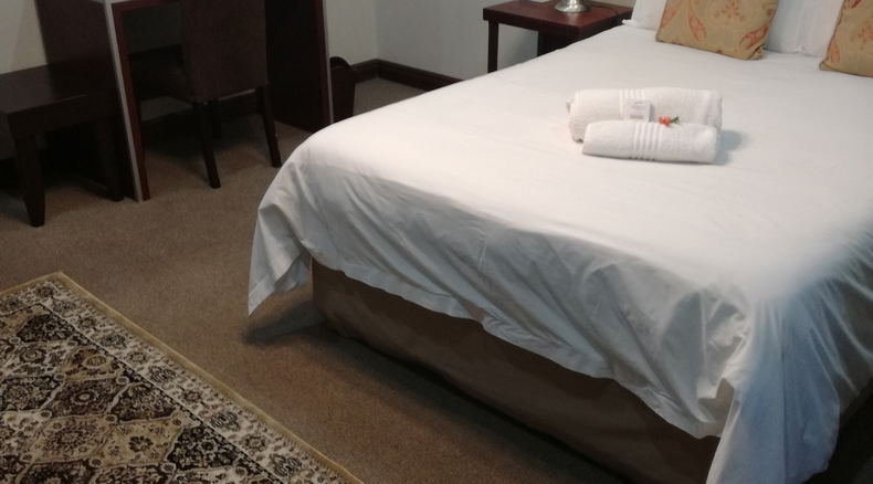 Room 6 - Standard Double Room Room 6 - Standard Double Room