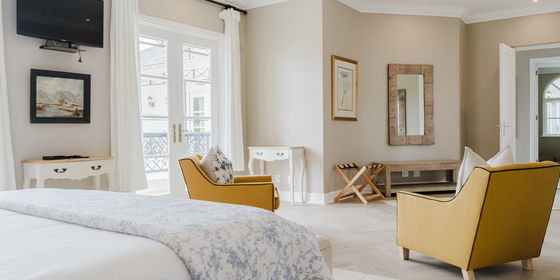 Superior King Room