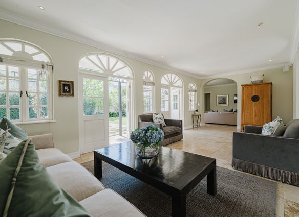 Corporate Accommodation at Treetops, Hyde Park | Hyde Park Retreat