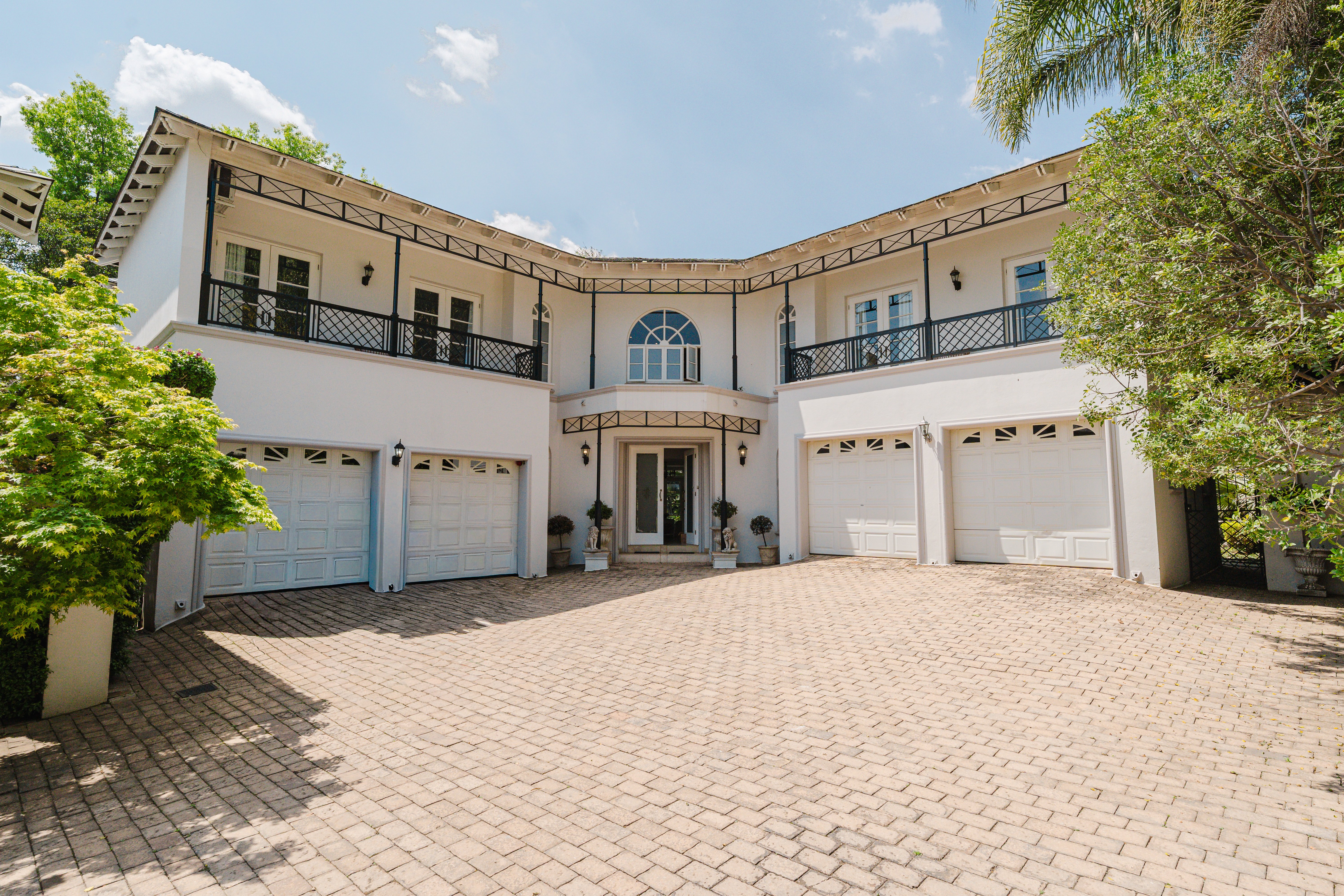 Hyde Park Retreat