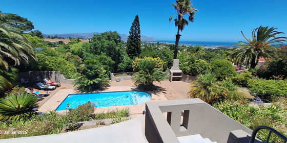 Apartment 2 - Deluxe Apartment mit Terrasse und Meerblick