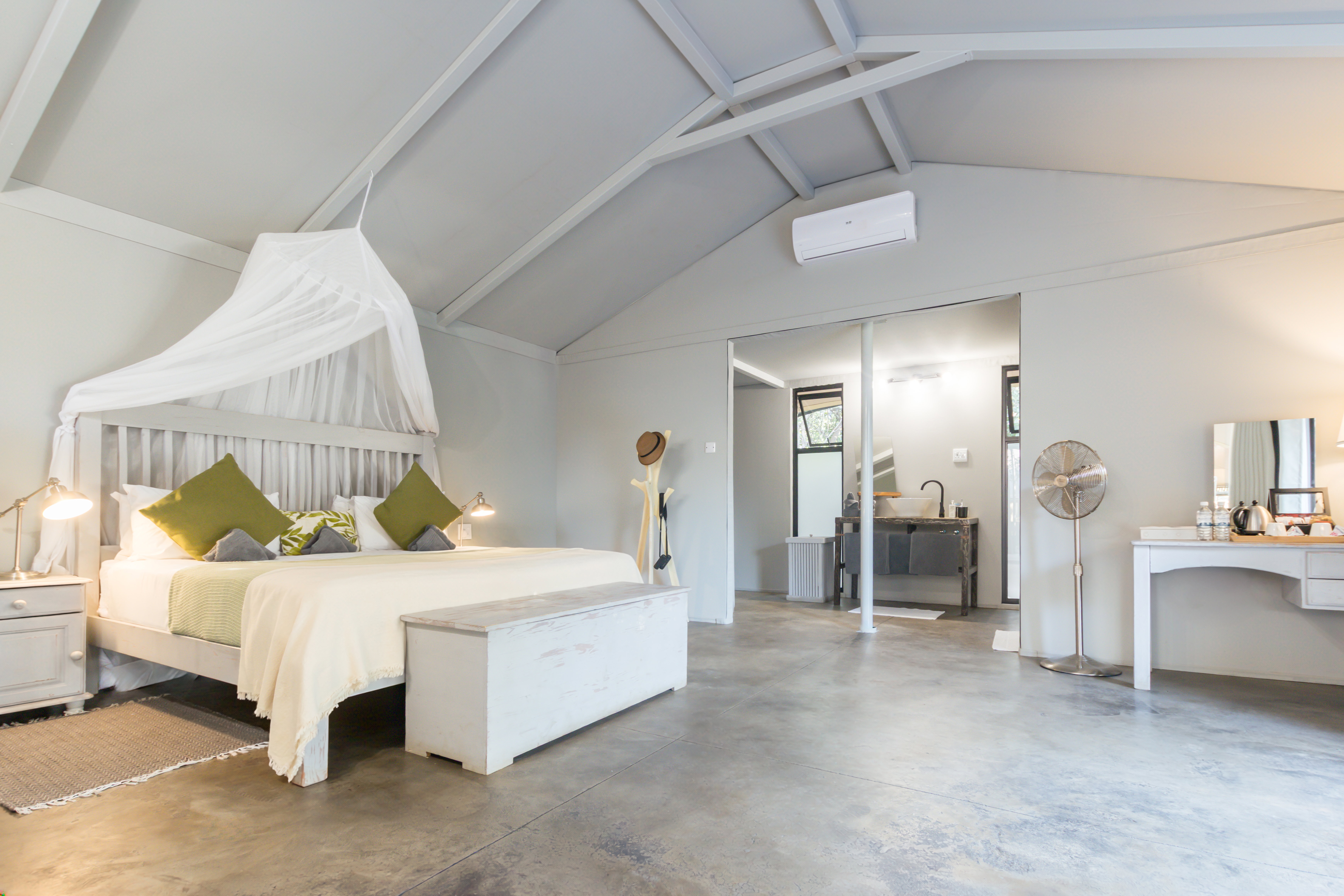 Africa under Canvas Luxury