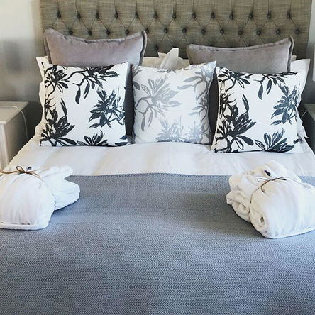Deluxe Suite (Honeymoon)