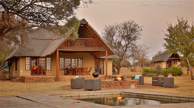 Mid-week special self-catering 8 sleeper 50% OFF Dinokeng