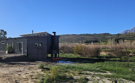 Joubert (II) couple cabin pod