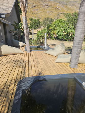 Country Manor 2 x Carbo III hot tubs Country Manor 2 x Carbo III hot tubs