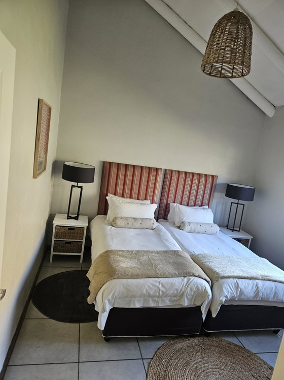 Benjamin twin bedroom