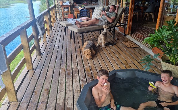 hot tub breede river accommodation