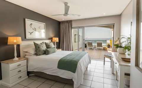 14 Skiathos Apartment