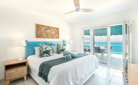 9 Perissa Apartment 