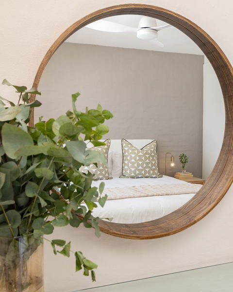 37 Perissa Apartment
