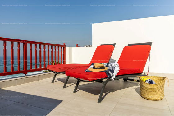 7 Skiathos loungers.sea views 7 Skiathos loungers.sea views