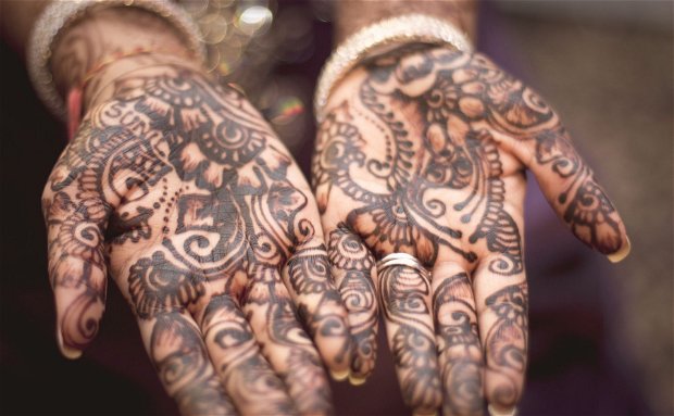Henna hands, India Henna hands, India