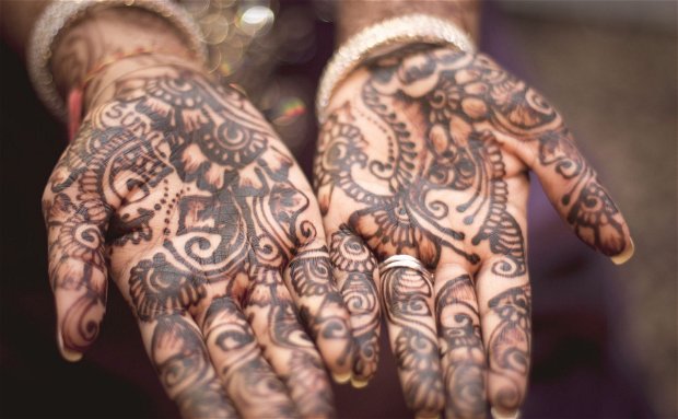 Henna hands, India