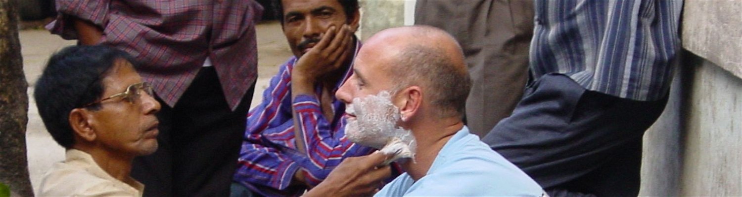Street shave, India