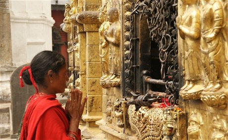 Hindu praying, Nepal