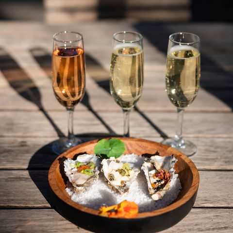 Oyster pairing Grande Provence MCC bubbly fresh oysters