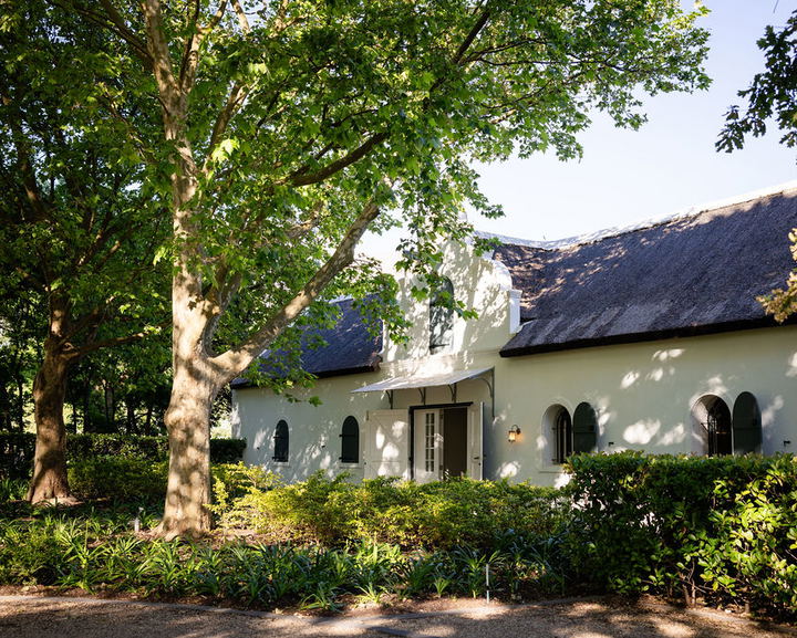 vineyard suite villa grande provence cottage accommodation cape winelands
