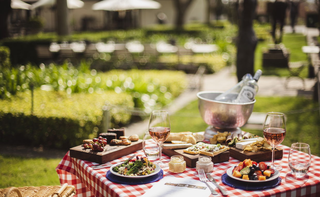 restaurant grande provence franschhoek picnic mother's day