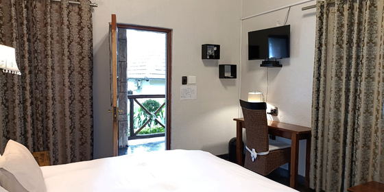 Standard Rooms King Size-bed